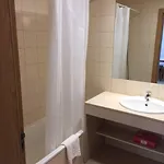 アパート Riviera Flat